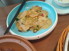 -有红鸡毛店·川菜(建设路店)