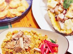 -米德维奇俄式西餐厅(西六道街店)