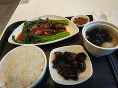 -百事佳烧鸭牛腩(上海虹桥站店)