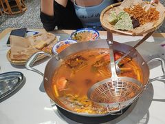 -王奋斗贵州酸汤牛肉火锅