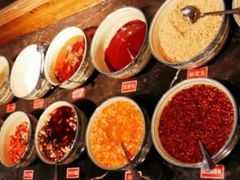 -乡土黄·鲜牛肉火锅·小龙虾(兴业街店)