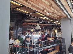 大堂-左庭右院鲜牛肉火锅(南通CBD大有境店)