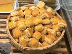 云腿一口酥-昆明冠生园·蛋糕·面包(南强街店)