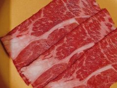 -牛YO寿喜烧·铁板烧和牛火锅自助(市府恒隆店)