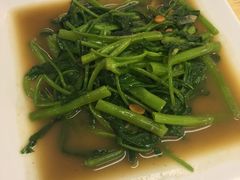-J Daeng Seafood