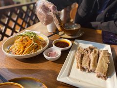 手抓羊肉半斤-贯贯吉·清真餐厅(浙江中路店)