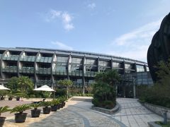 -上海滴水湖皇冠假日酒店