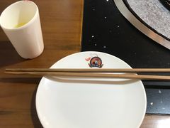 餐具摆设-巴色鱼捞(龙舟路直营店)