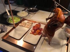 -飨食汇全日制餐厅·昆山皇冠假日酒店(九方店)