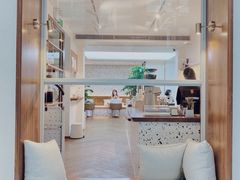 -Line 咖啡(石厦花园店)