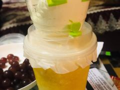 -奈雪的茶(百盛店)