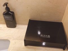 -扬州东关街文昌阁桔子水晶酒店