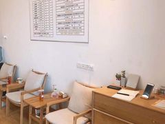 -大师兄·推拿·艾灸(公园茂一号店)