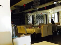 -鼎记酒楼(雁南一路店)