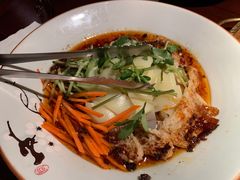 石河子凉皮-楼兰新疆主题餐厅(悠方店)