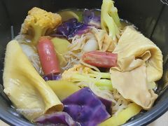 -万记麻辣烫国展总店