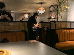 -铭牛烧肉·和牛海鲜自助(高新月牙湖店)