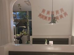 -春树下·树屋花房西餐厅(罍街AS1980店)