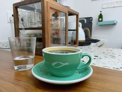 -Line 咖啡(石厦花园店)