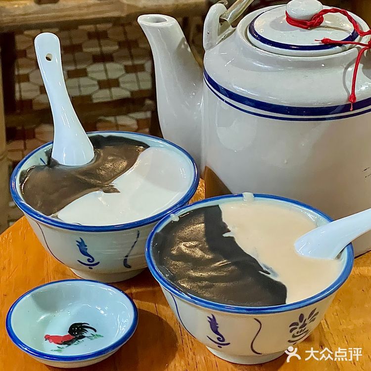 广州80年代怀旧骑楼糖水铺🍨限量供应芝麻糊