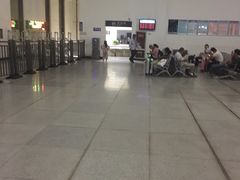 -蒲城东站