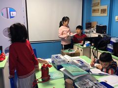 -童程童美少儿编程乐高机器人(世纪都会校区)