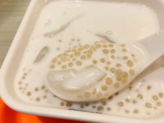 -满记甜品(日月光二店)