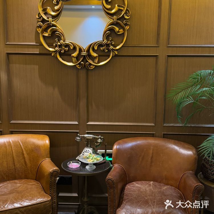 春节解锁百年独栋洋楼吃火锅看夜景……