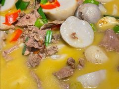 -头上红煨盐鸡·非遗院子餐厅