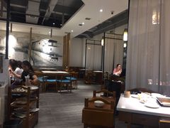 大堂-小牛叔鲜切牛肉·火锅·烤肉自助(公济桥路店)