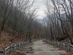 -九鼎铁刹山风景区