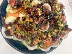 -蚝堡·生蚝海鲜烧烤物种起源•海肠捞饭(刘公岛店)
