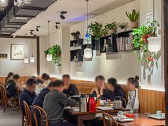 -乔街深夜食堂·小龙虾·高压锅生蚝(杭州总店)
