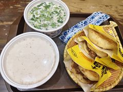 -穆得·老周家牛肉烧饼(普利街店)