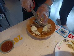 -巧克力渔家.小船海鲜胶东菜(万平口店)