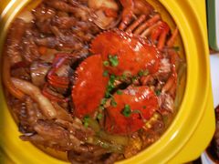 -多嘴超级肉蟹煲(杉杉国潮主题店)