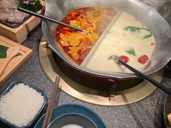 -湊湊火锅·茶憩(打浦桥日月光店)