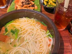-良米山·云南野生菌过桥米线(上海首店)