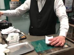 柜台-麦奀云吞面世家(中环店)