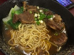 -尊品原汁牛肉面