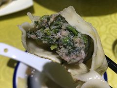 茴香苗肉锅贴-春水锅贴·传统鲁菜(大明湖店)