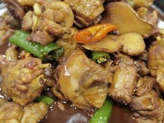 -八两八金·莱芜特色炒鸡(市南漳浦路店)