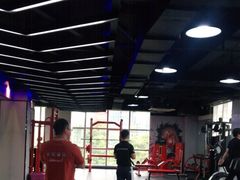 -UP健身私教馆(海岸城店)