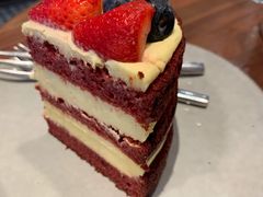莓子红丝绒蛋糕-BAKER&SPICE(BFC外滩金融中心店)