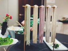 -鼎泰亨·海鲜牛肉餐厅(滨江店)