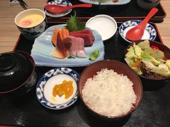 -小山日本料理(兴业太古汇店)