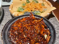 金牌响油鳝糊-南京大牌档(青岛万象城店)