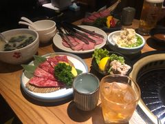-炼火烤肉店