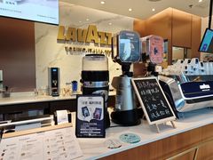 -LAVAZZA拉瓦萨咖啡(上海金融街店)