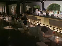 -穹六人间 people 6(岳阳路店)